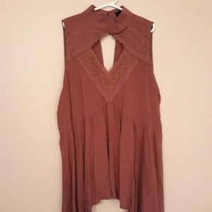 Mauve peek-a-boo shift top